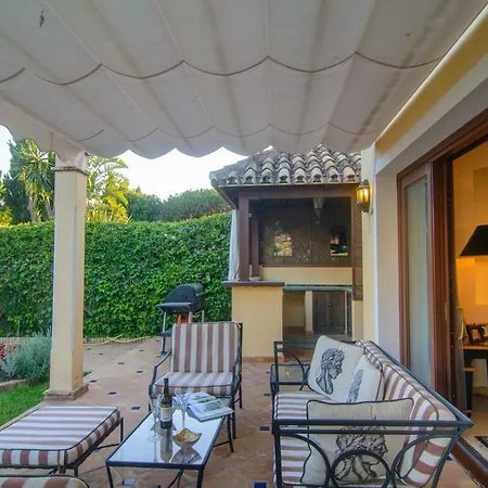 New Golden Mile Villa Estepona